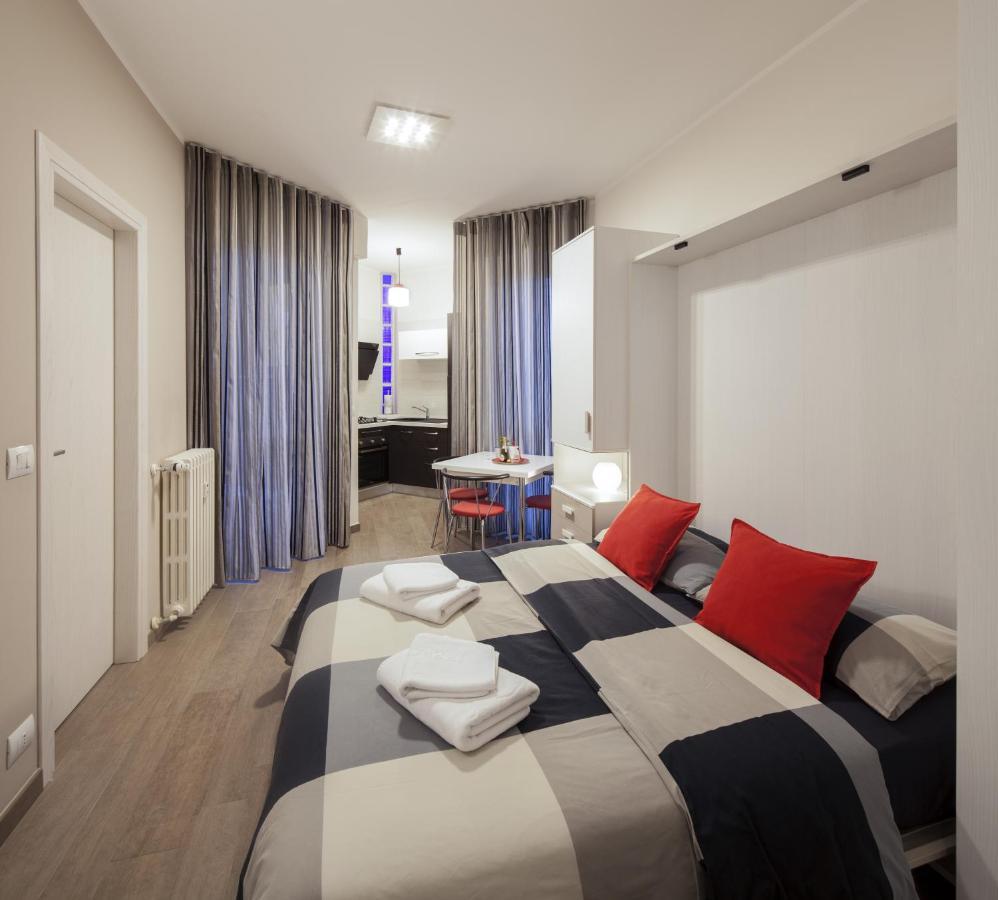 Metro Apartment Коленьо Екстериор снимка